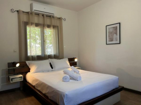 Artemis Airport Stay